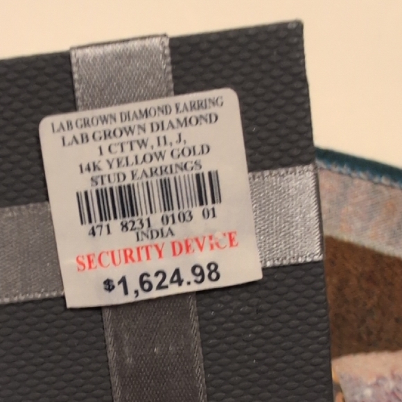 TRuMiracle 14k Yellow And 1 CTTW Lab Diamonds Stud Earrings - Picture 3 of 7